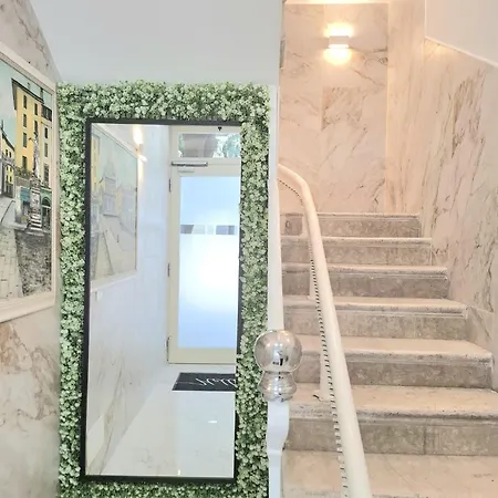 Hotell Solferino 3*